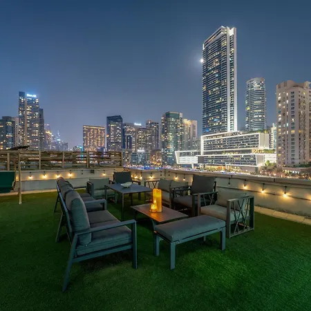 Villa With Private Pool & Huge Terrace Overlooking The Marina Dubai Exterior photo